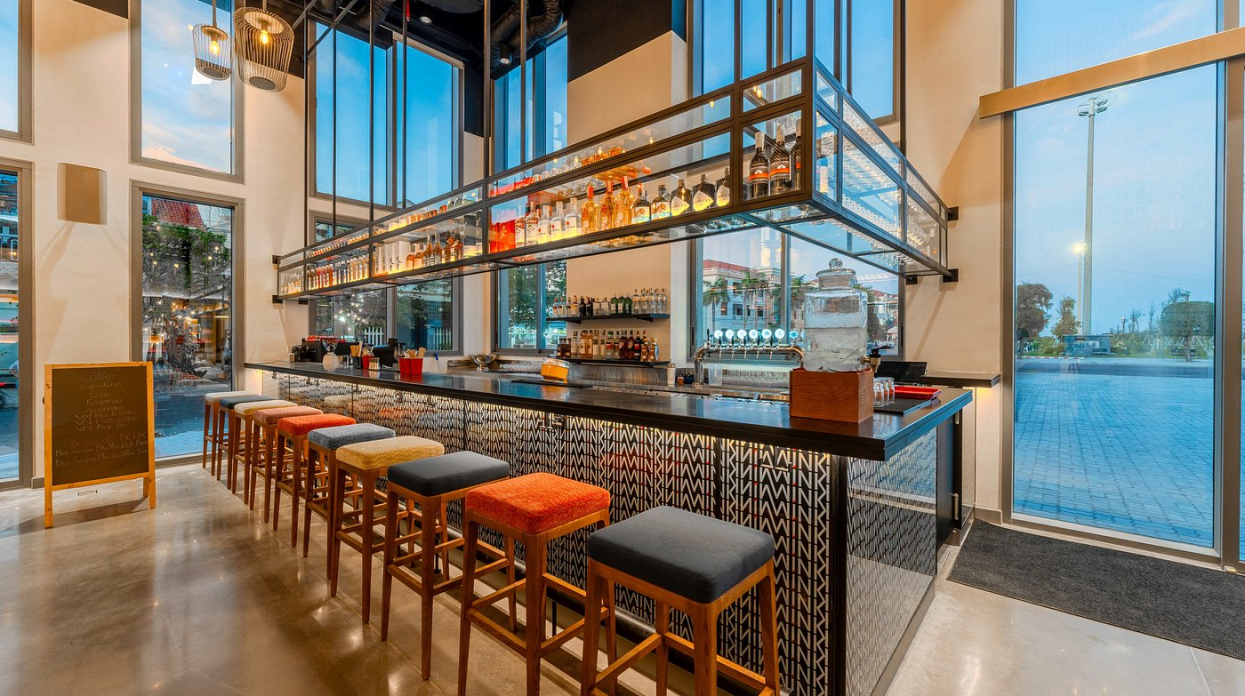 Quầy bar 01